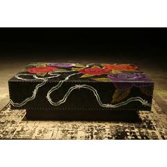 Arté Part II - The Black Rose Table